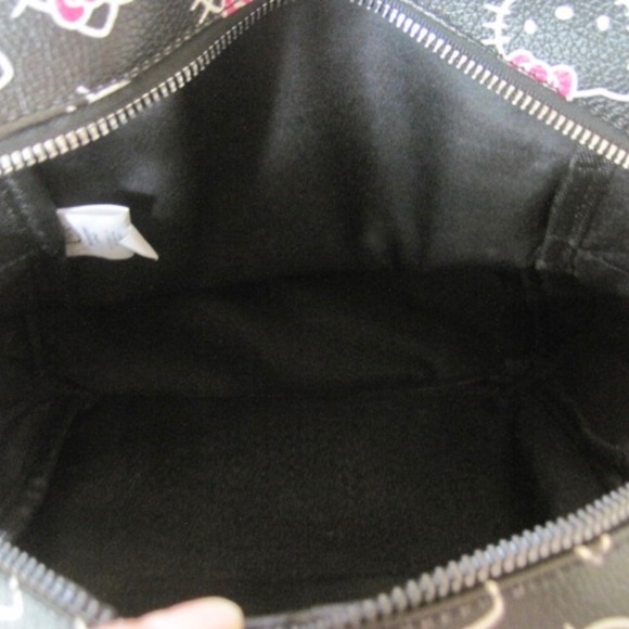 Hello Kitty Mini Backpack - Picture 7 of 9
